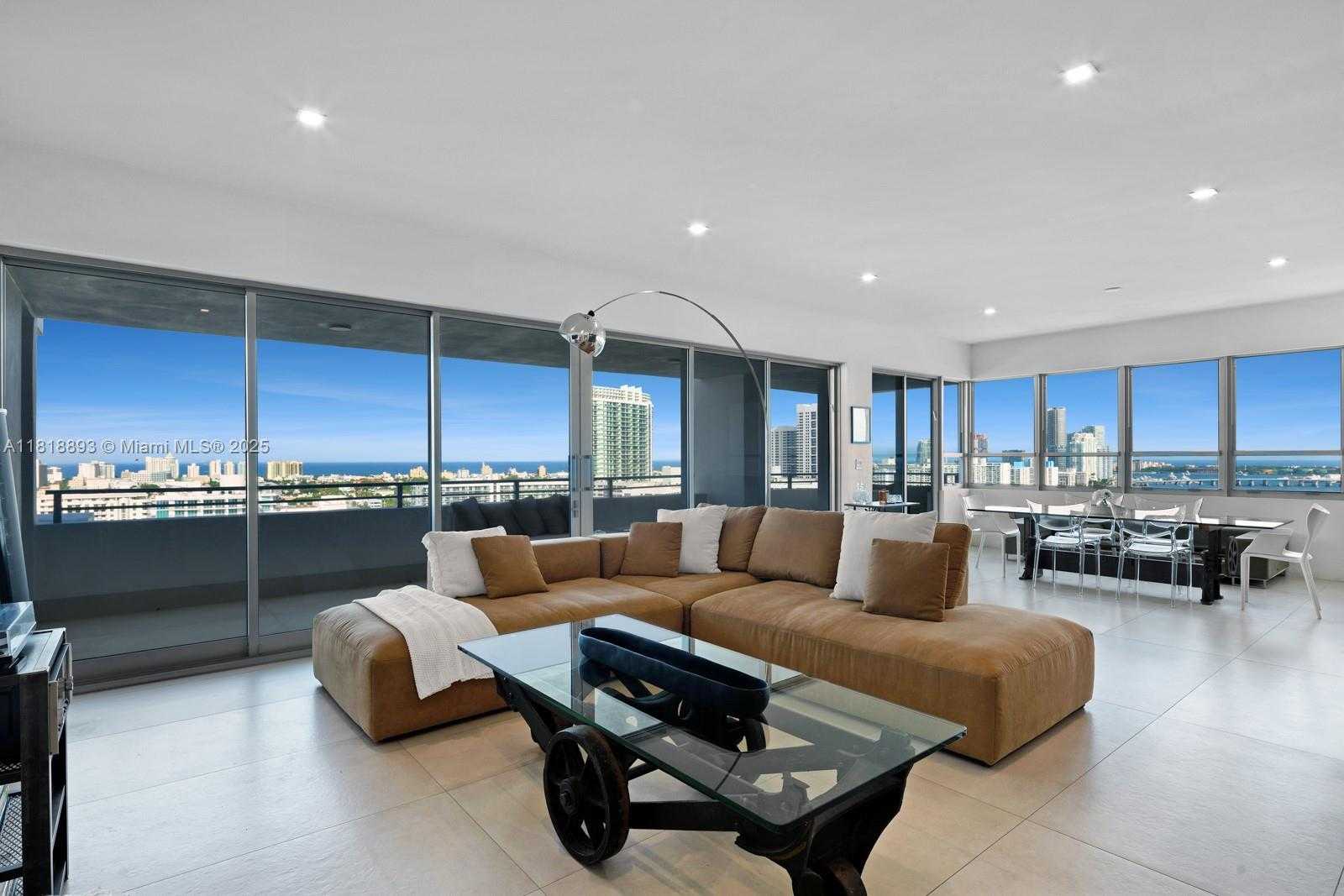 Small Image of 11 ISLAND AVE #PH2, Miami Beach Number 10