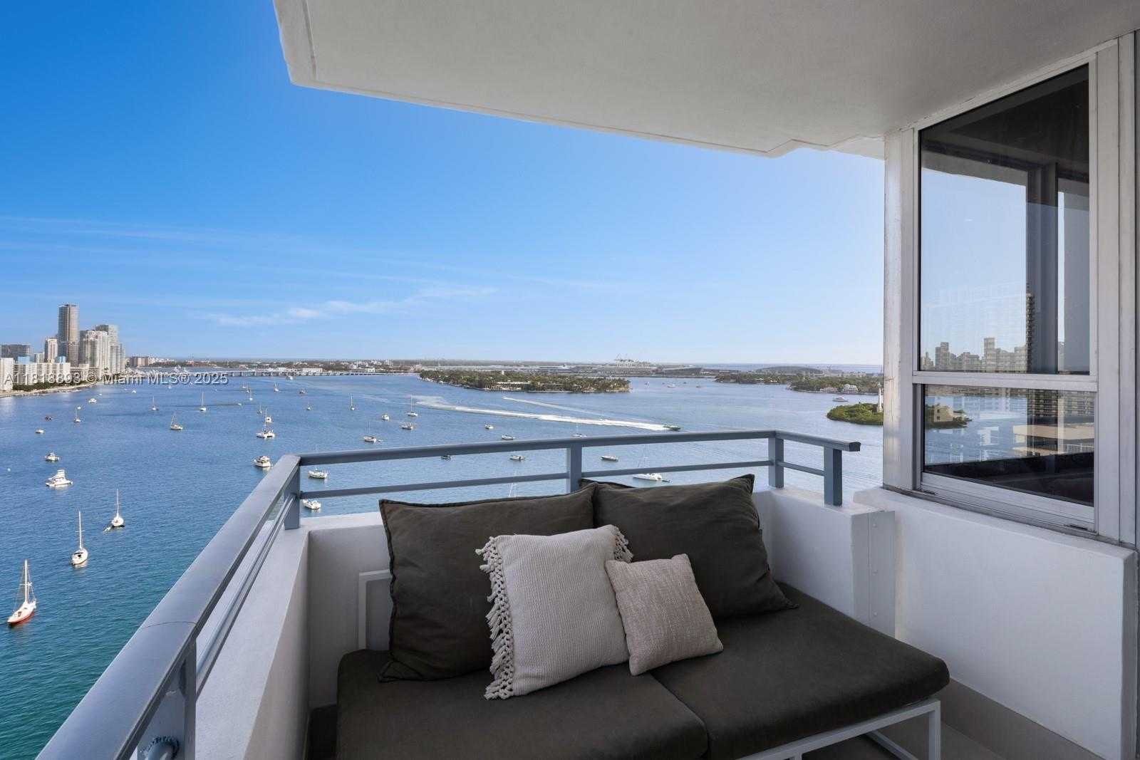 Small Image of 11 ISLAND AVE #PH2, Miami Beach Number 21