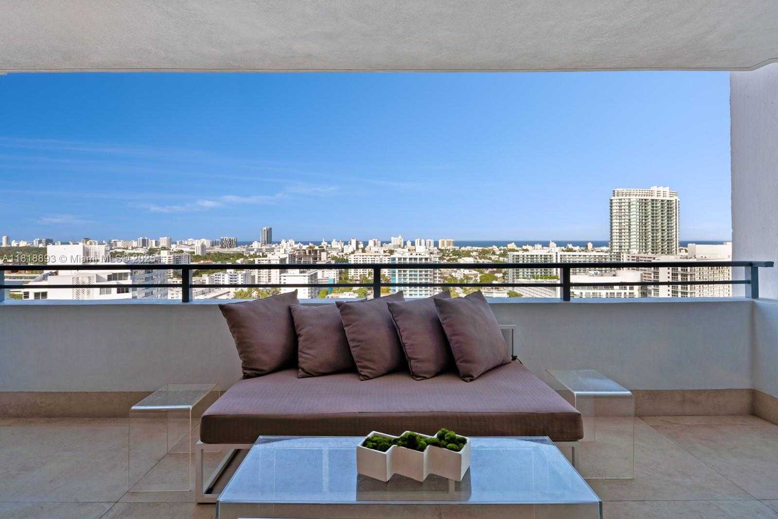 Small Image of 11 ISLAND AVE #PH2, Miami Beach Number 22