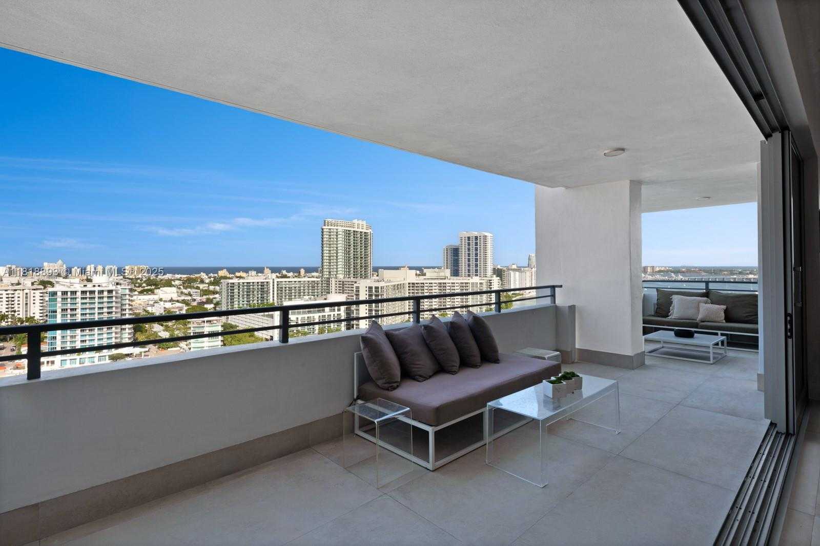 Small Image of 11 ISLAND AVE #PH2, Miami Beach Number 23