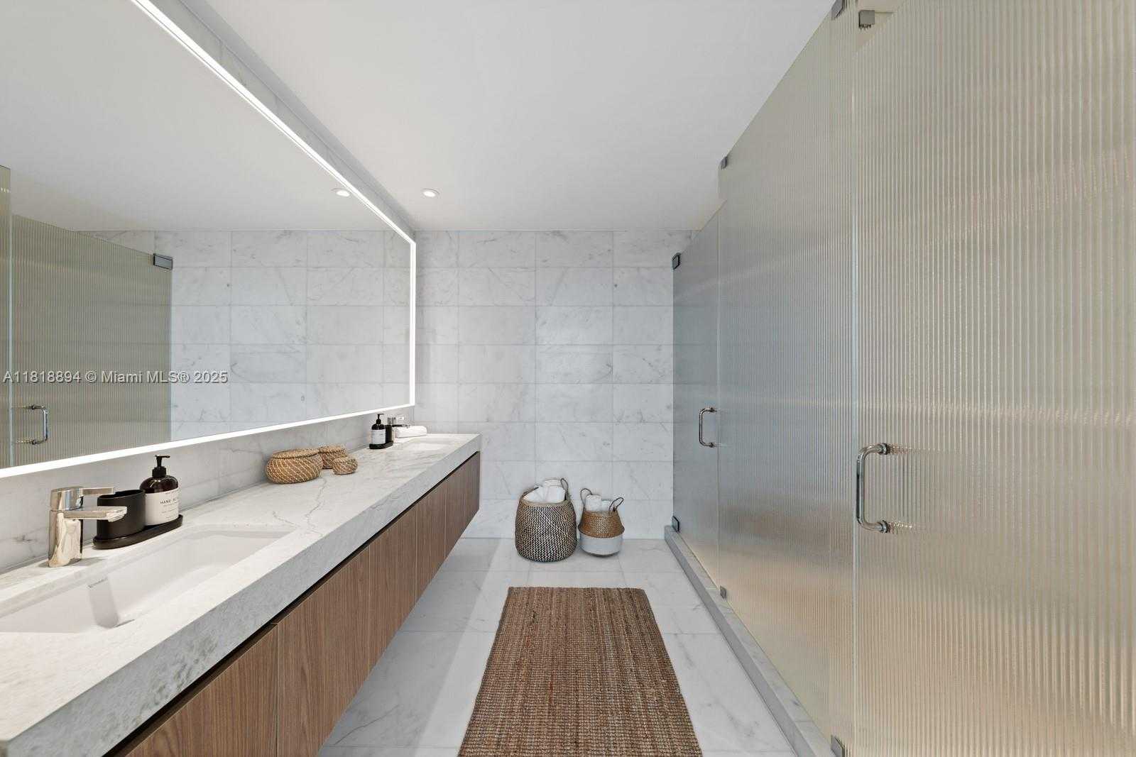 Small Image of 500 ALTON RD #4004, Miami Beach Number 11