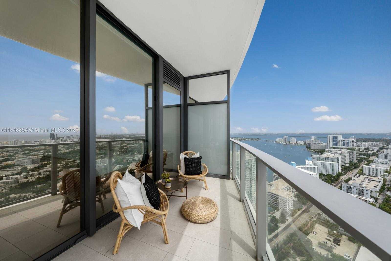 Small Image of 500 ALTON RD #4004, Miami Beach Number 12
