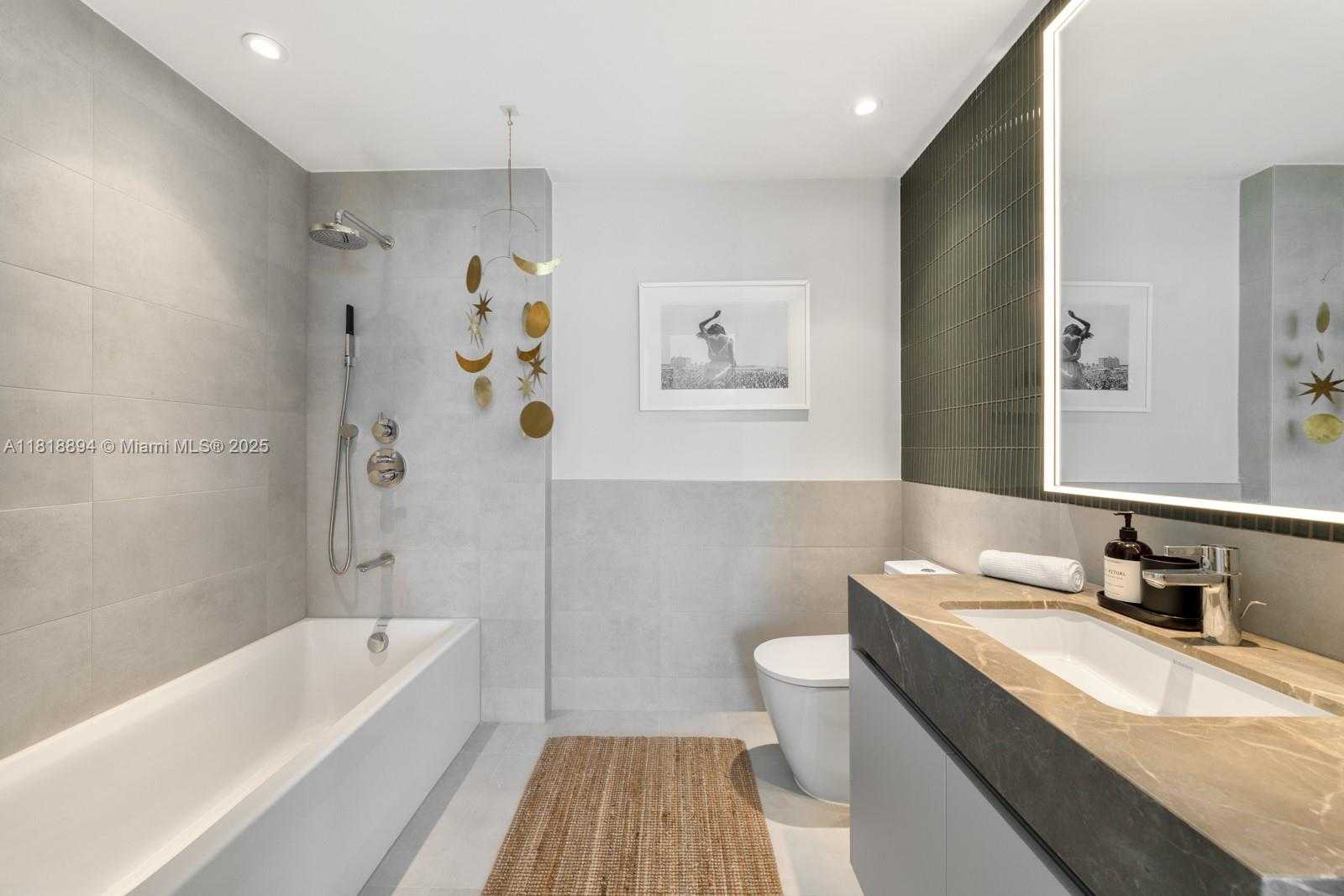Small Image of 500 ALTON RD #4004, Miami Beach Number 16