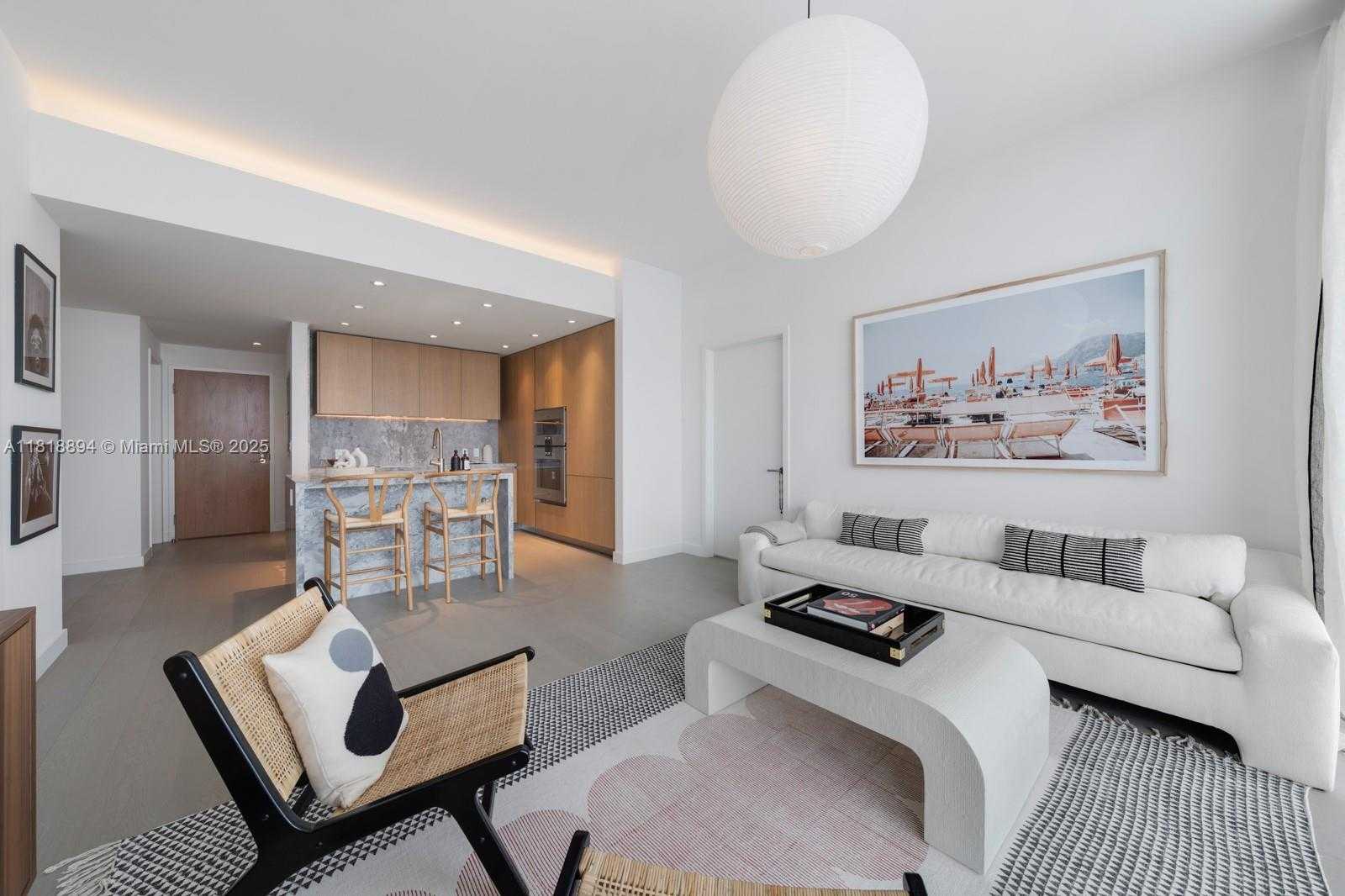 Small Image of 500 ALTON RD #4004, Miami Beach Number 3