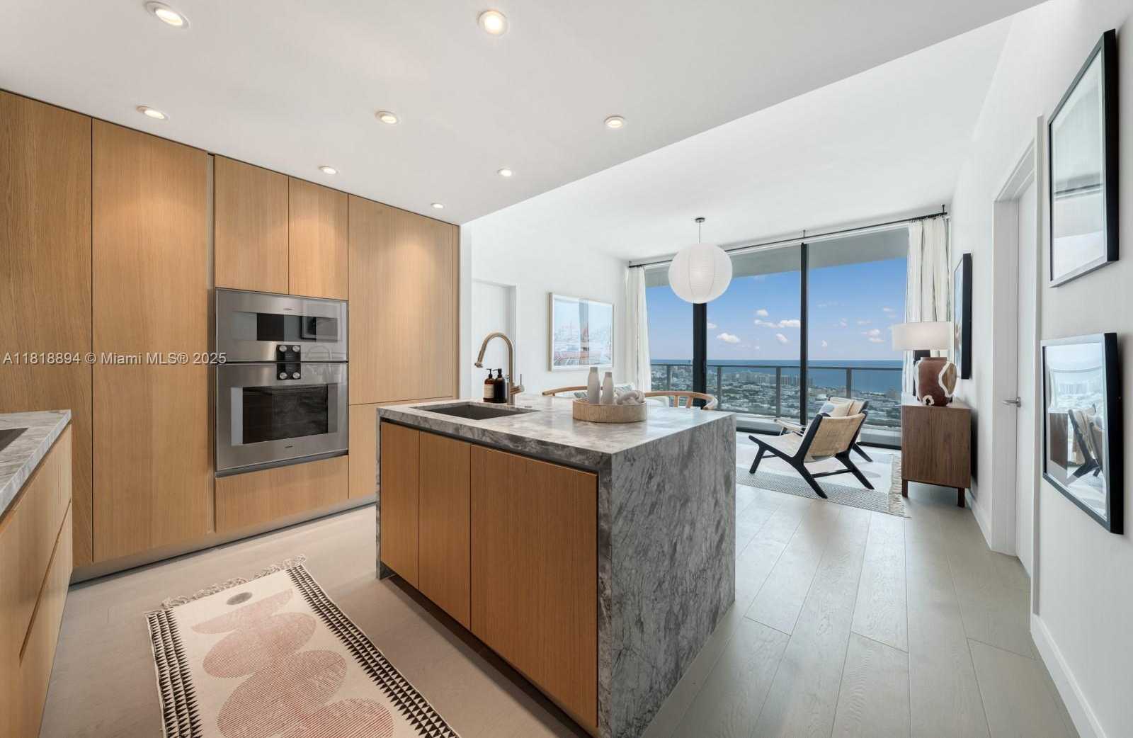 Small Image of 500 ALTON RD #4004, Miami Beach Number 5