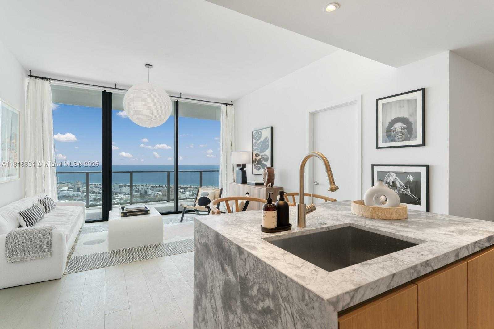 Small Image of 500 ALTON RD #4004, Miami Beach Number 6