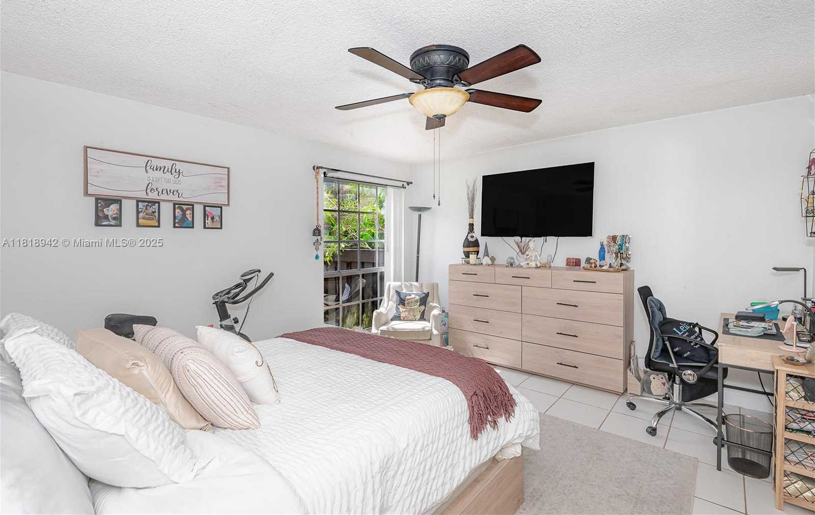 Small Image of 10816 NORTH KENDALL DR #R17, Miami Number 13