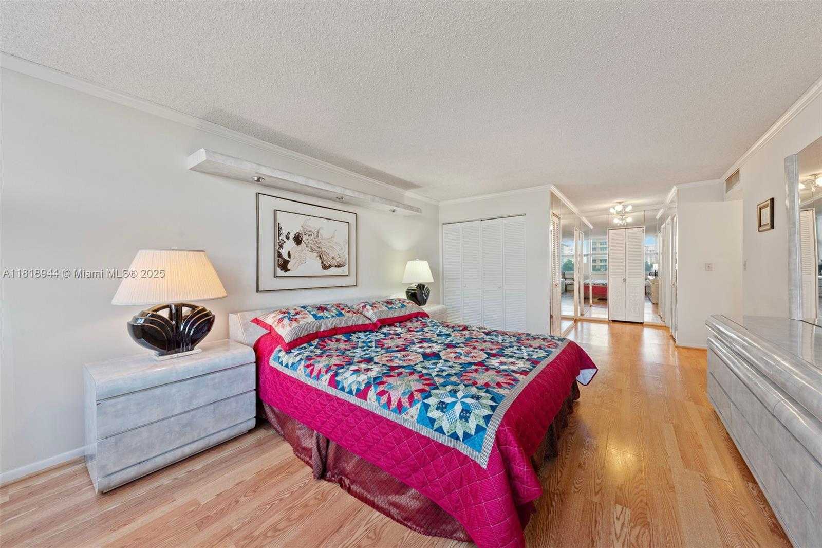 Small Image of 2751 SOUTH OCEAN DR #501N, Hollywood Number 23