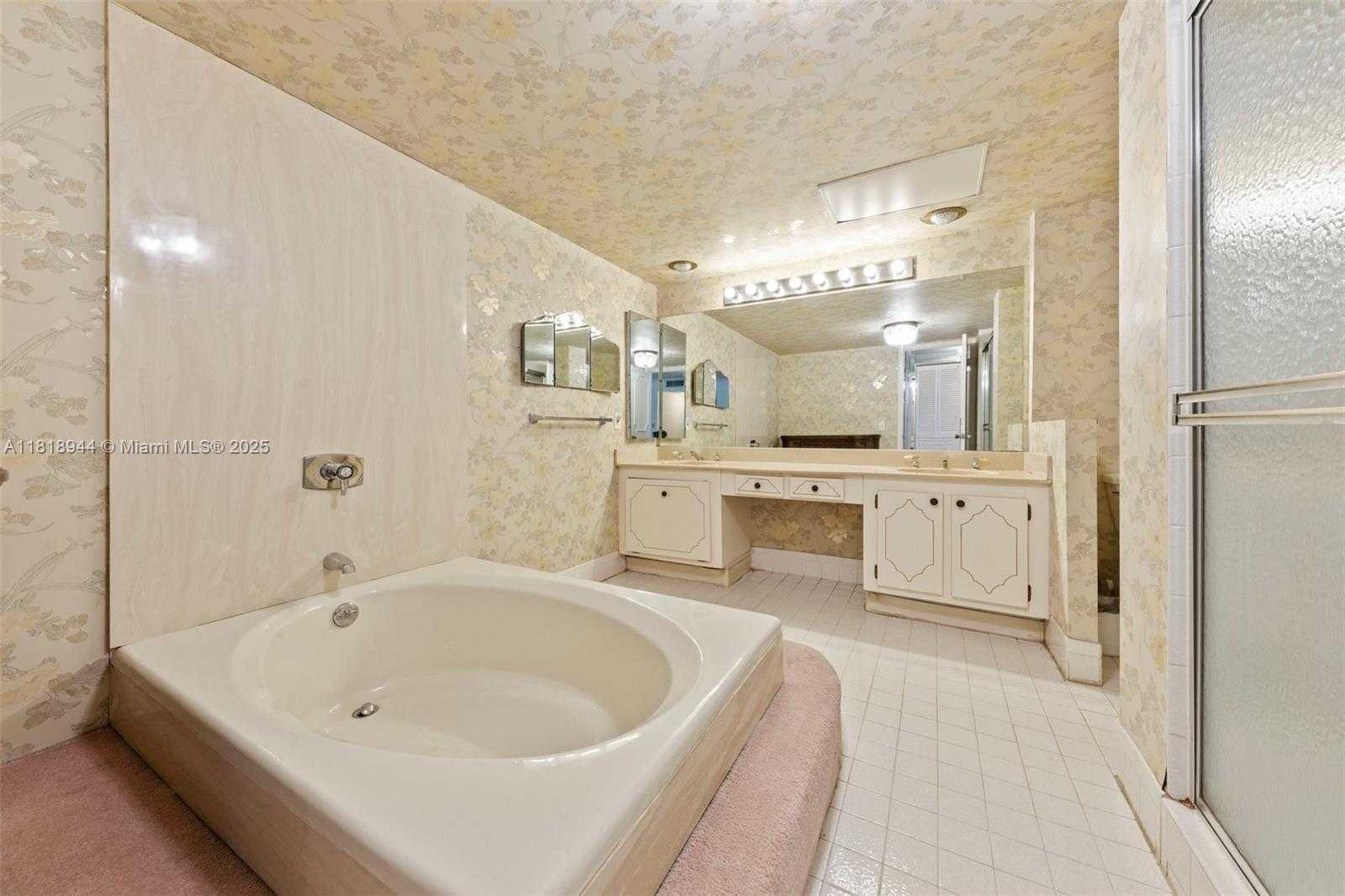 Small Image of 2751 SOUTH OCEAN DR #501N, Hollywood Number 26