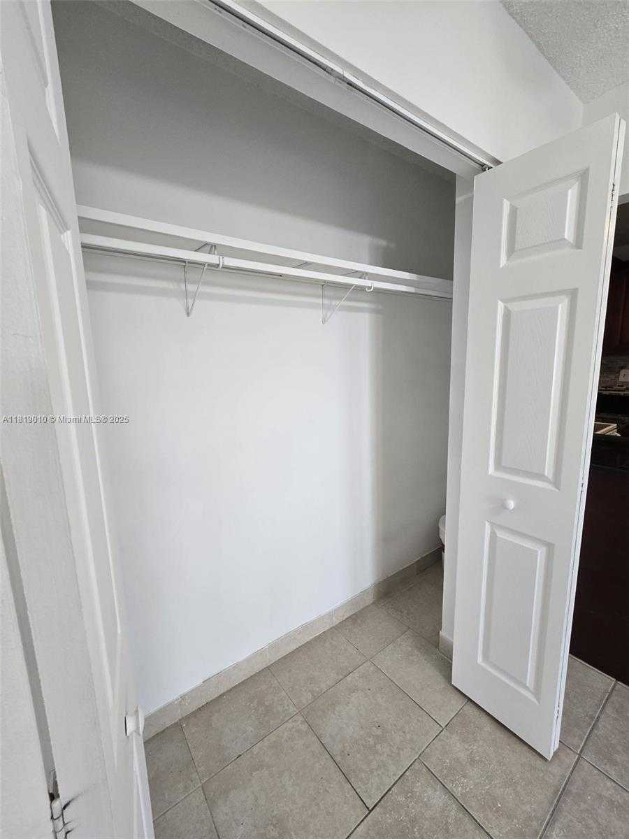 Small Image of 816 NORTH WEST 87TH AVE #406, Miami Number 10