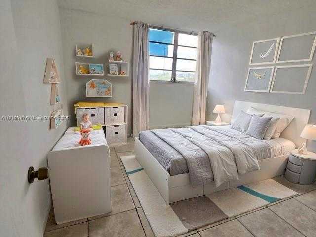 Small Image of 816 NORTH WEST 87TH AVE #406, Miami Number 5