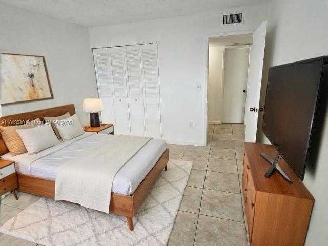 Small Image of 816 NORTH WEST 87TH AVE #406, Miami Number 6