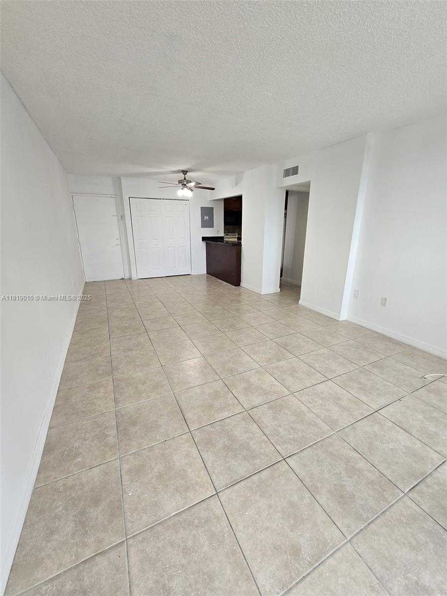 Small Image of 816 NORTH WEST 87TH AVE #406, Miami Number 8