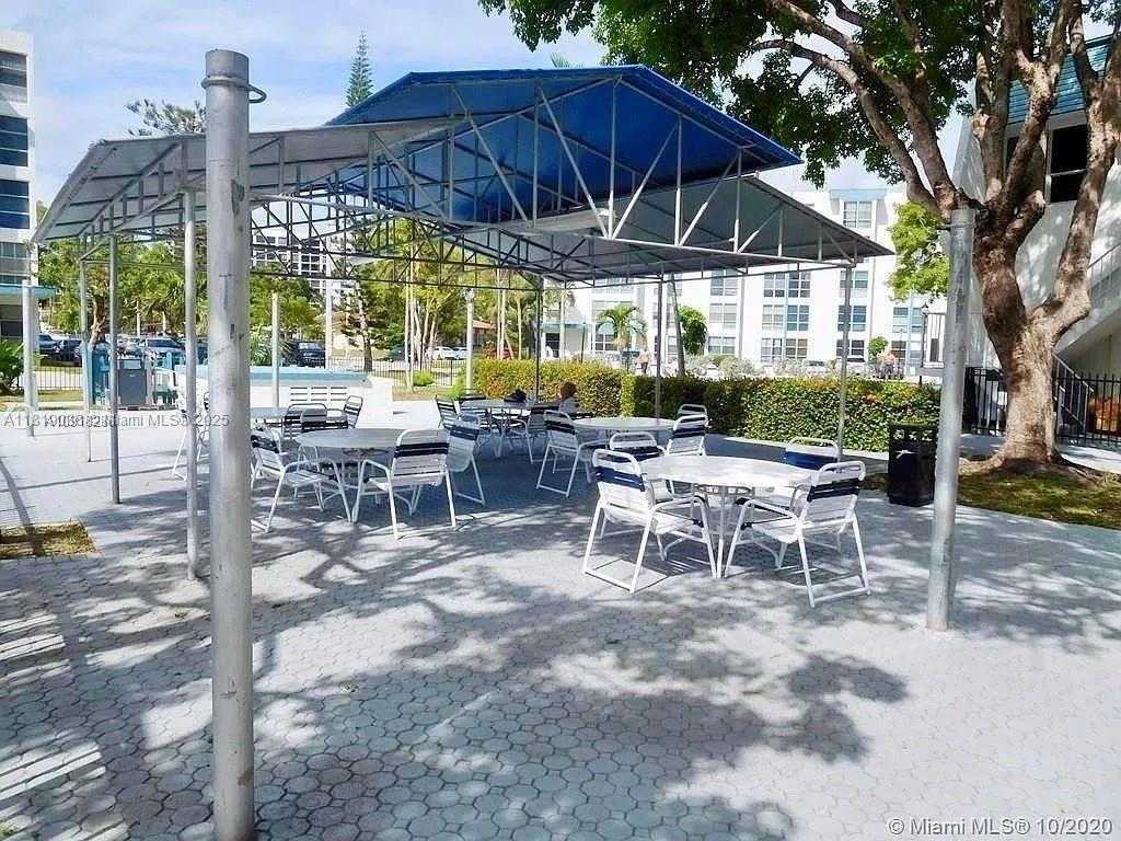 Small Image of 17570 ATLANTIC BLVD #105, Sunny Isles Beach Number 13