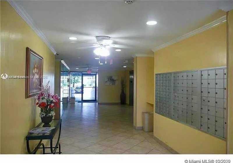 Small Image of 17570 ATLANTIC BLVD #105, Sunny Isles Beach Number 16