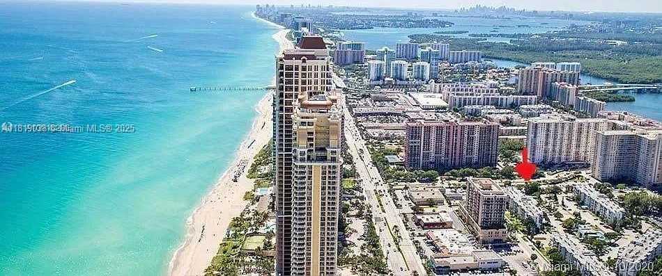 Small Image of 17570 ATLANTIC BLVD #105, Sunny Isles Beach Number 20
