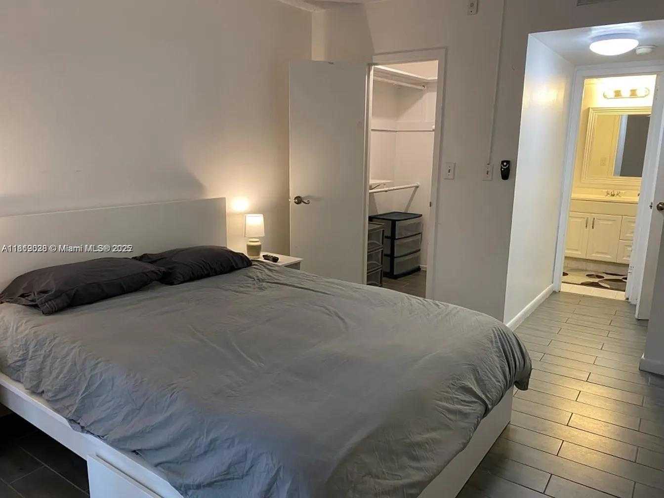 Small Image of 17570 ATLANTIC BLVD #105, Sunny Isles Beach Number 7