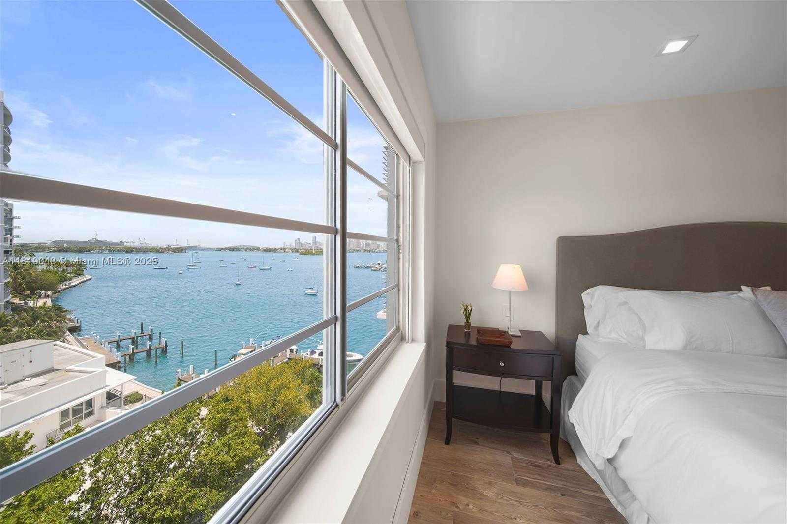 Small Image of 1450 LINCOLN RD #809, Miami Beach Number 17