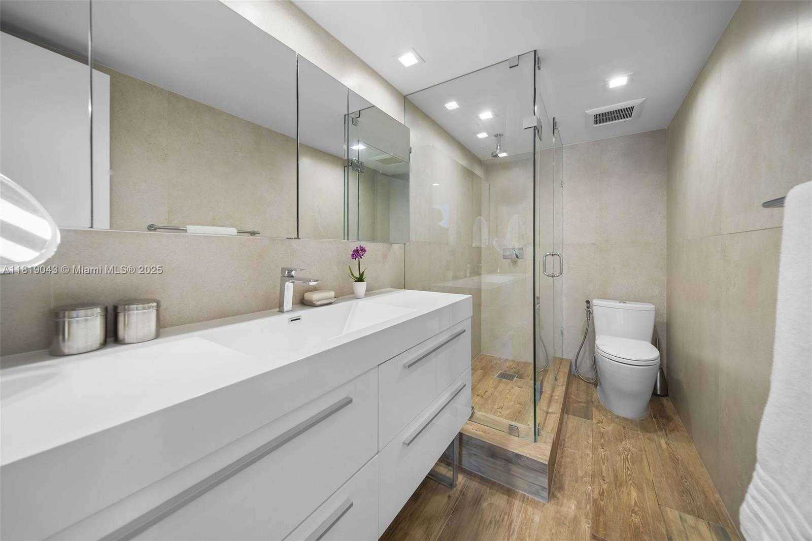 Small Image of 1450 LINCOLN RD #809, Miami Beach Number 23