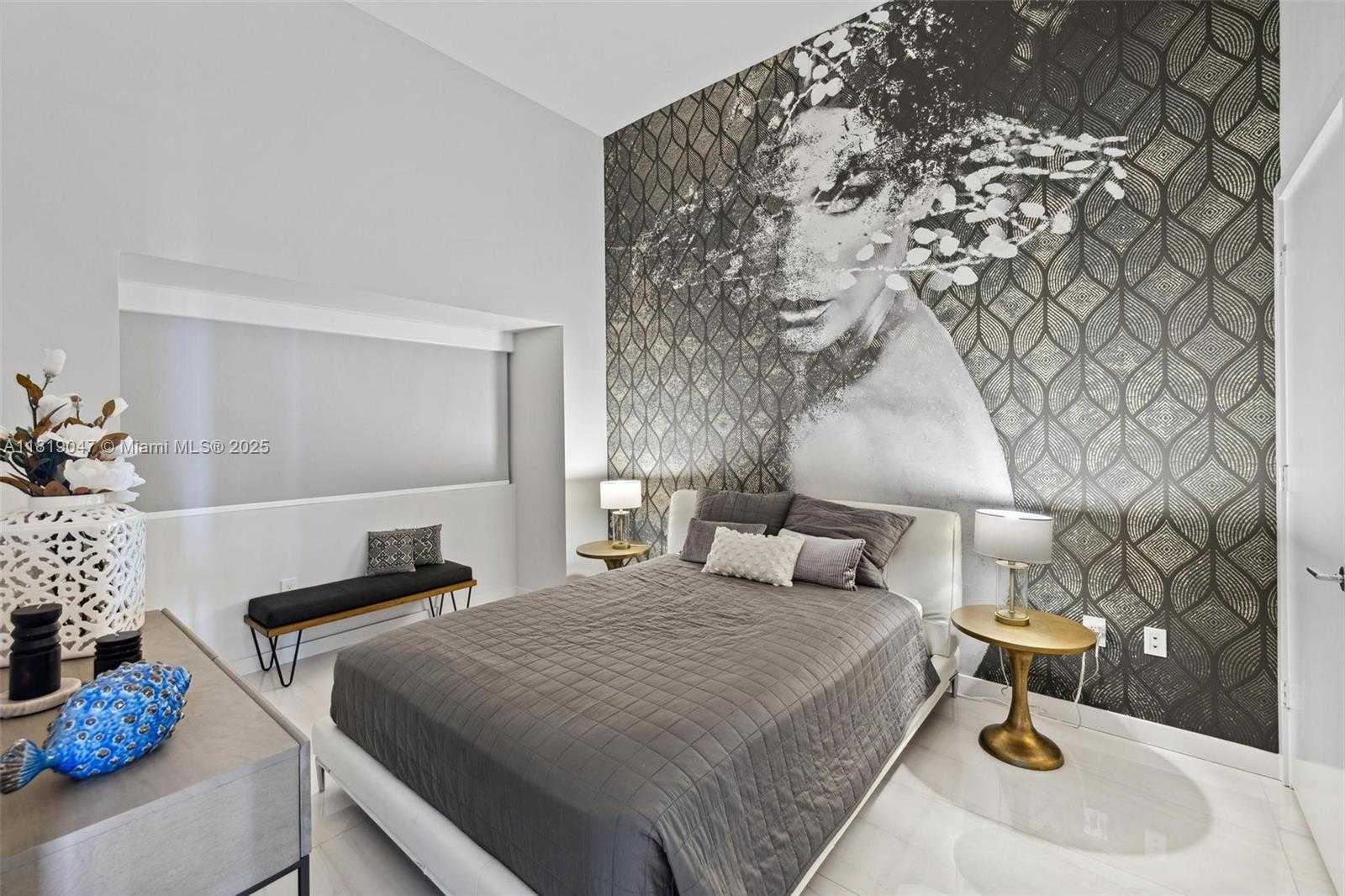 Small Image of 480 NORTH EAST 31 STREET #PH5303, Miami Number 19