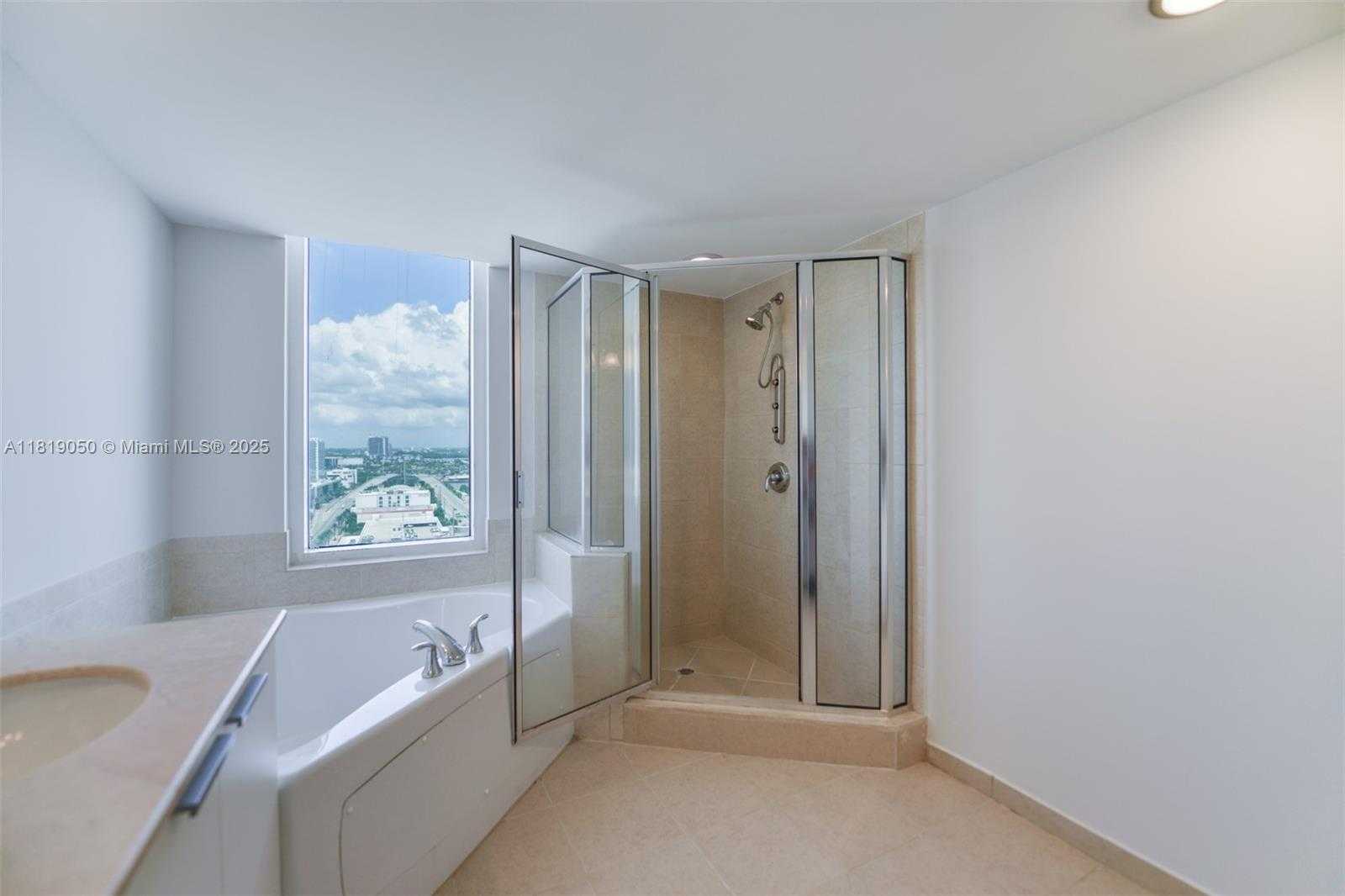 Small Image of 16699 COLLINS AVE #2107, Sunny Isles Beach Number 17