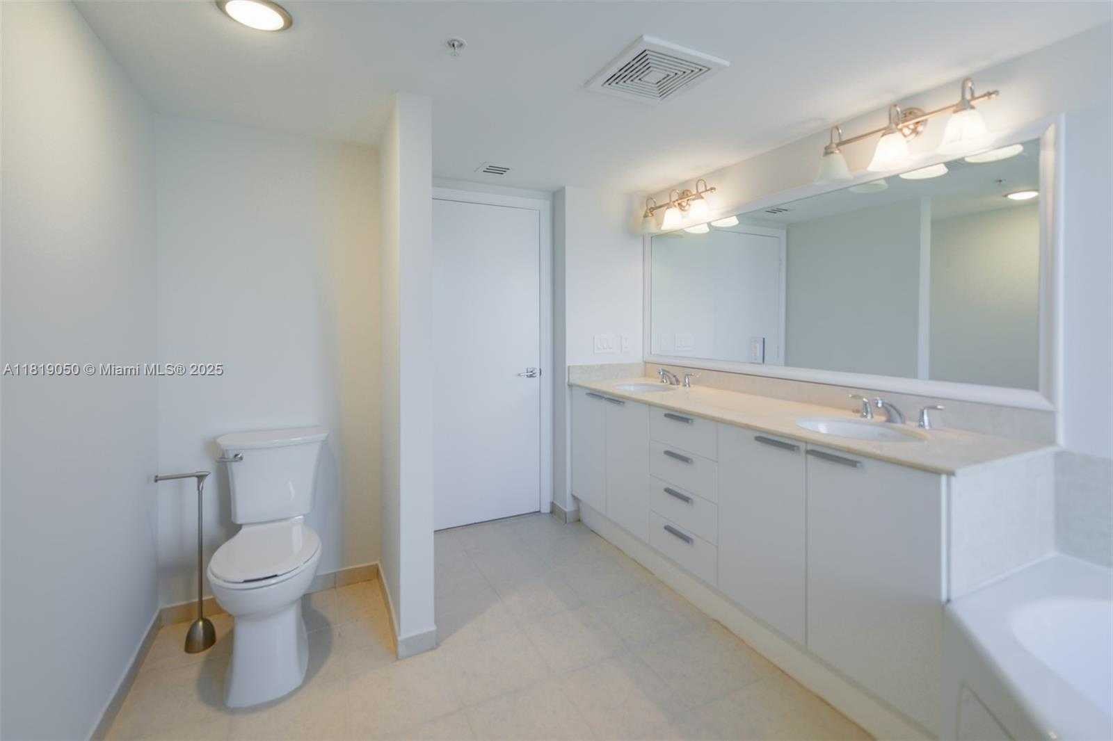 Small Image of 16699 COLLINS AVE #2107, Sunny Isles Beach Number 18