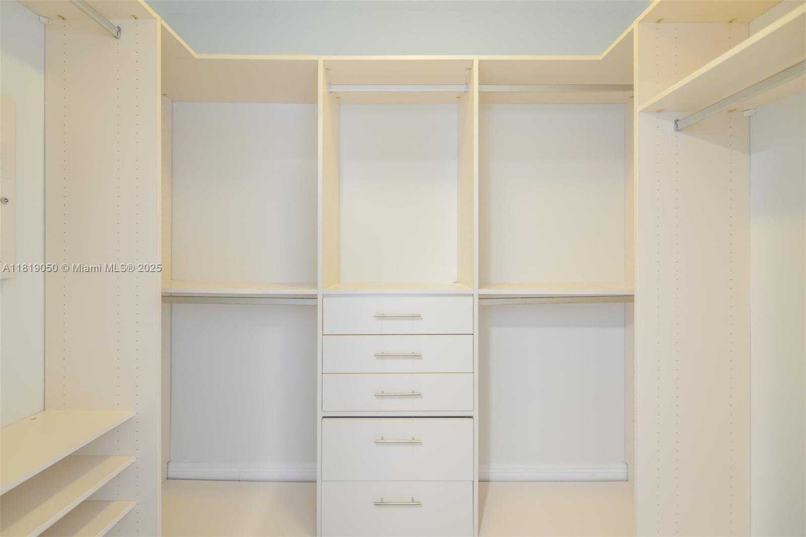 Small Image of 16699 COLLINS AVE #2107, Sunny Isles Beach Number 19