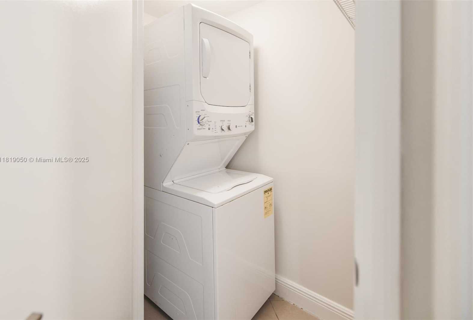 Small Image of 16699 COLLINS AVE #2107, Sunny Isles Beach Number 29