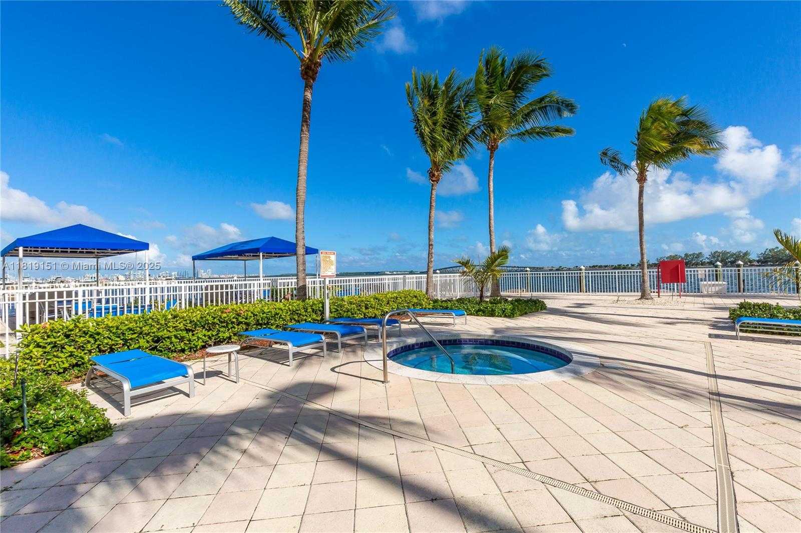 Small Image of 2101 BRICKELL AVE #2409, Miami Number 19