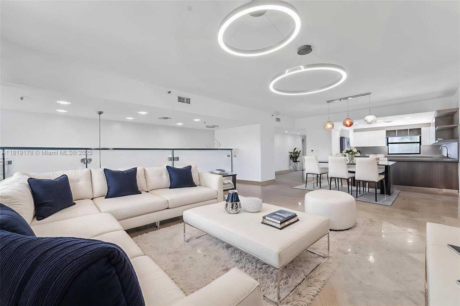 Small Image of 454 Poinciana Island Dr, Sunny Isles Beach, FL 33160, USA Number 23