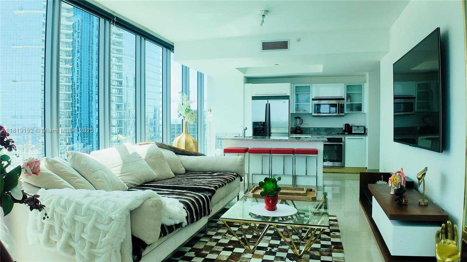 Small Image of 888 BISCAYNE BLVD #2501, Miami Number 15