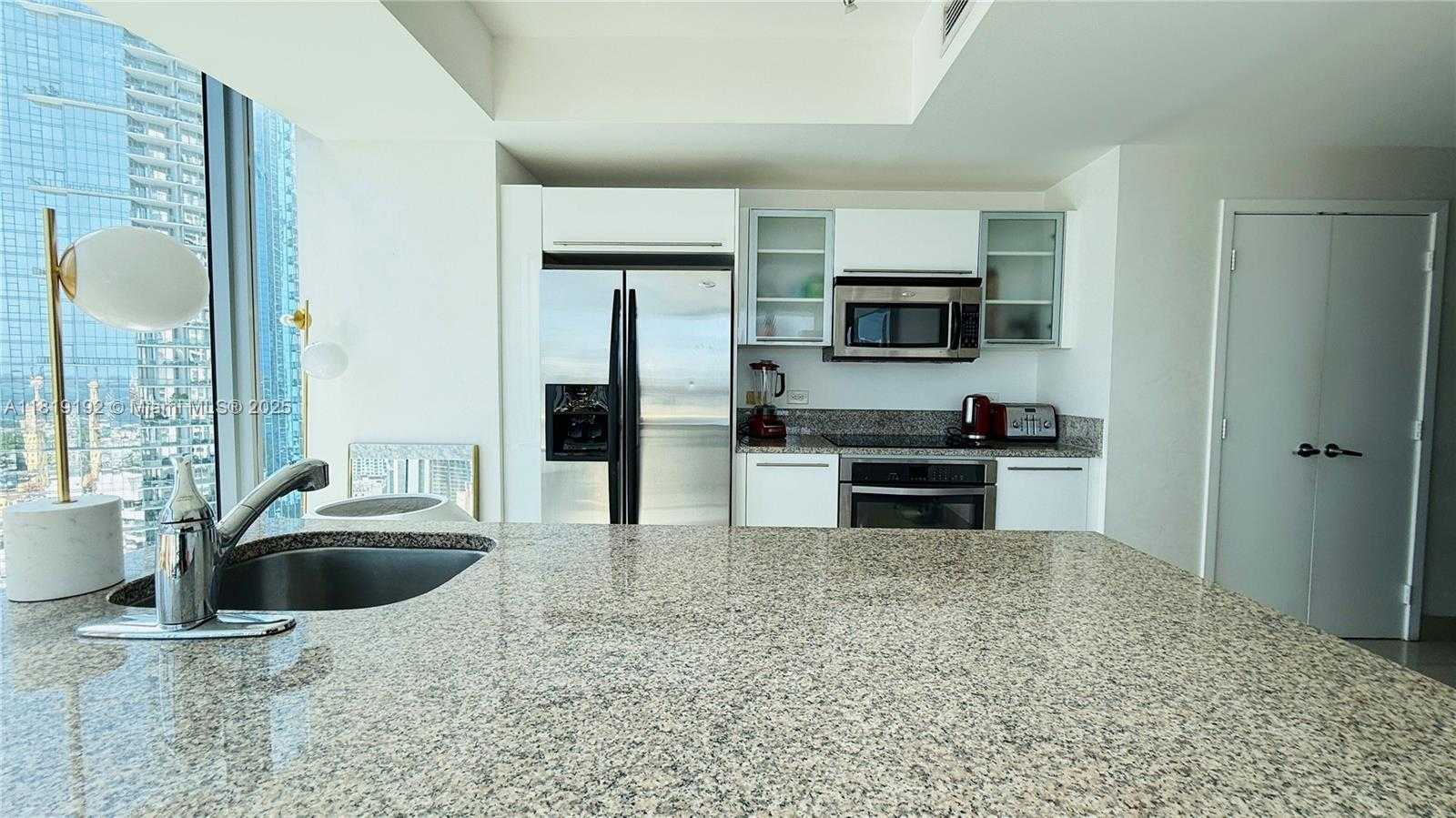 Small Image of 888 BISCAYNE BLVD #2501, Miami Number 20