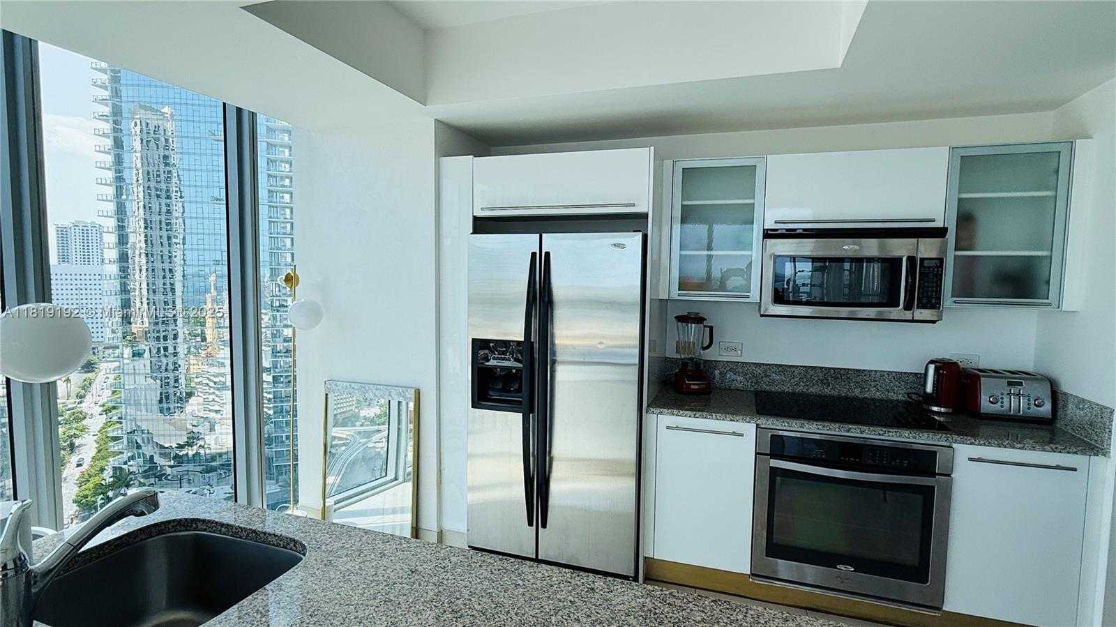 Small Image of 888 BISCAYNE BLVD #2501, Miami Number 22