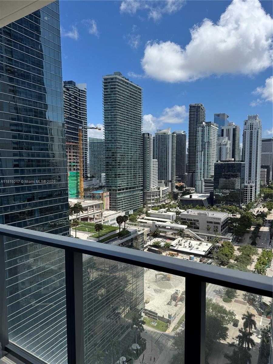 Small Image of 1451 BRICKELL AVE #2306, Miami Number 18