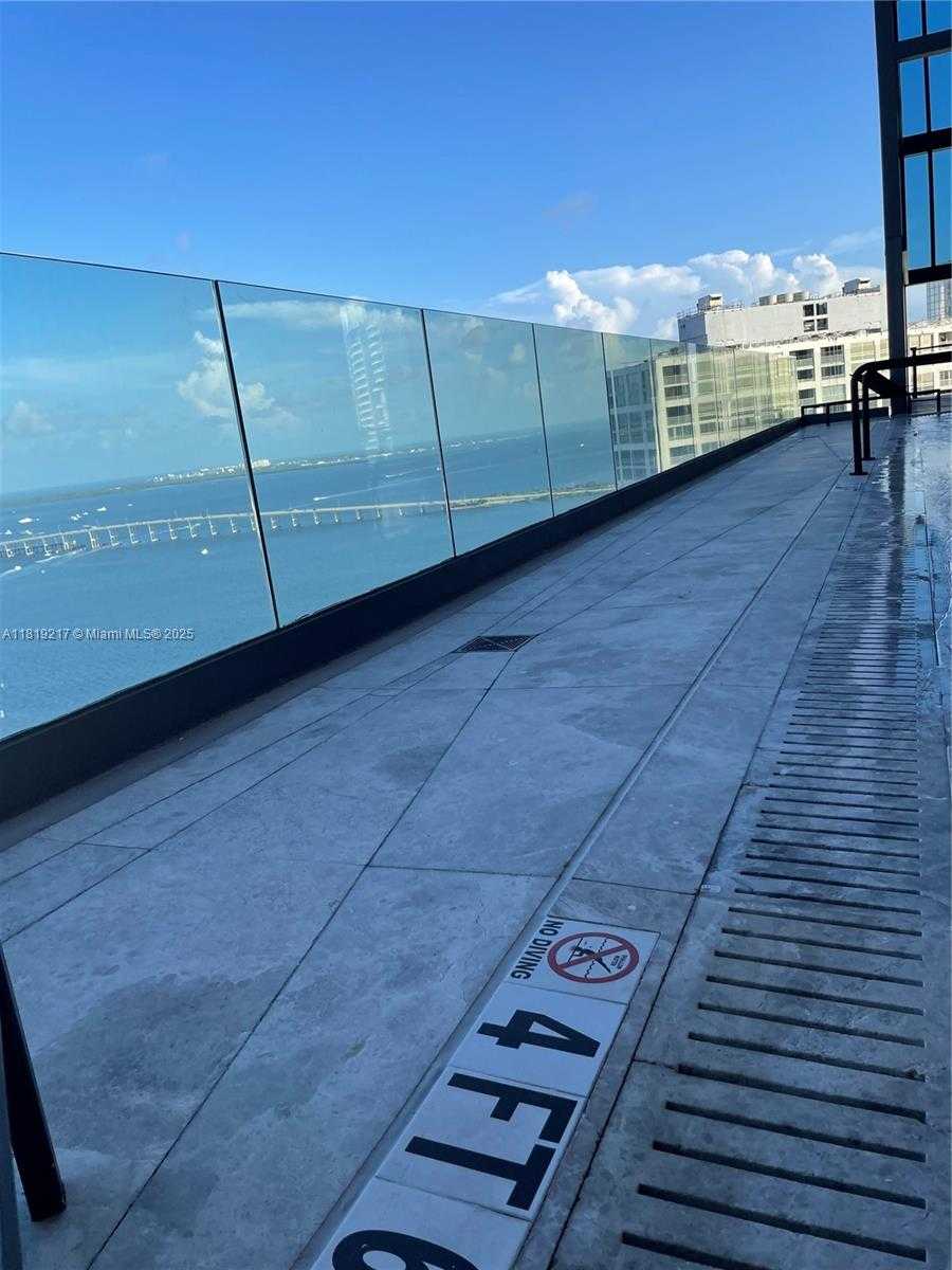 Small Image of 1451 BRICKELL AVE #2306, Miami Number 25
