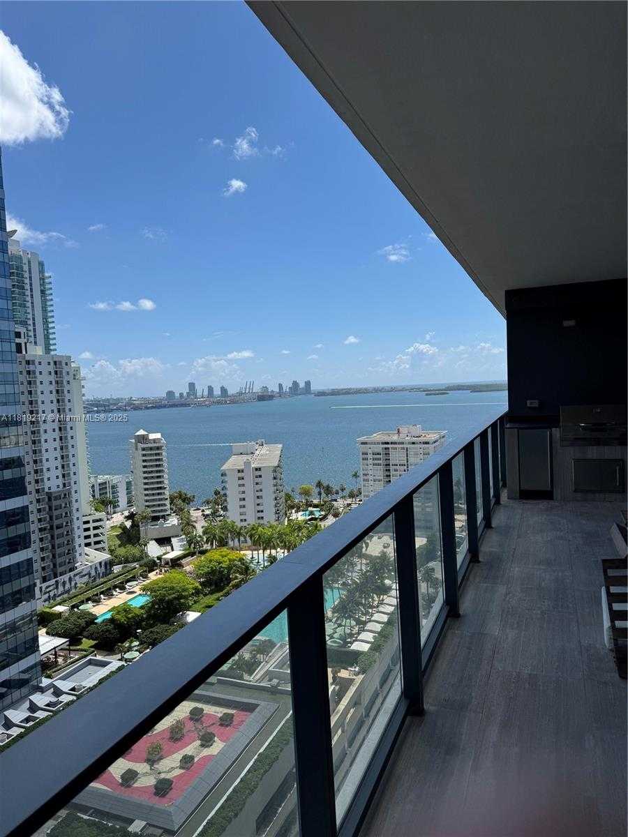 Small Image of 1451 BRICKELL AVE #2306, Miami Number 27