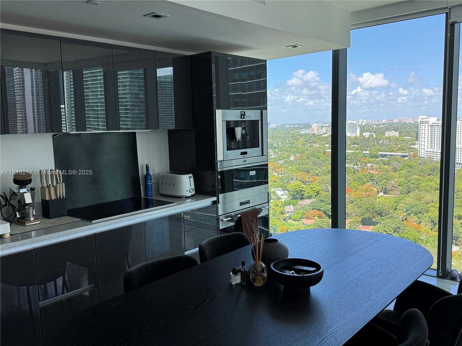 Small Image of 1451 BRICKELL AVE #2306, Miami Number 7