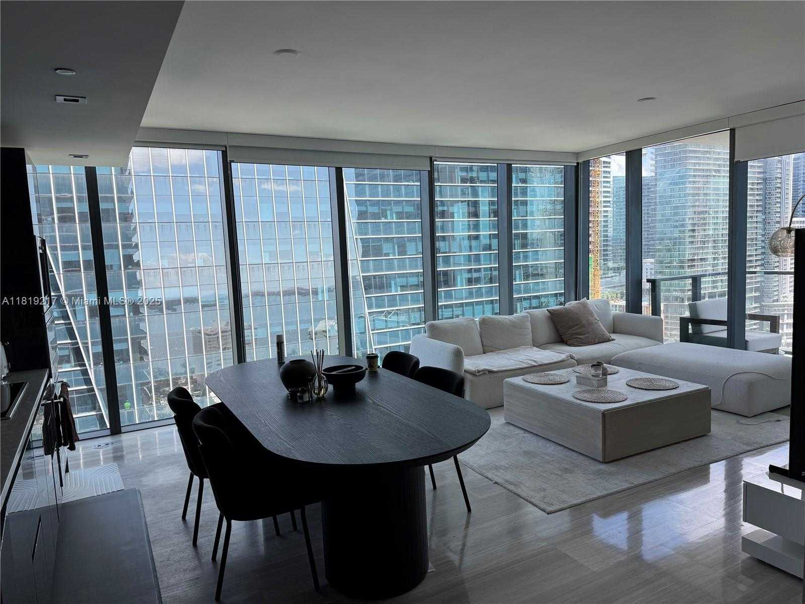 Small Image of 1451 BRICKELL AVE #2306, Miami Number 8