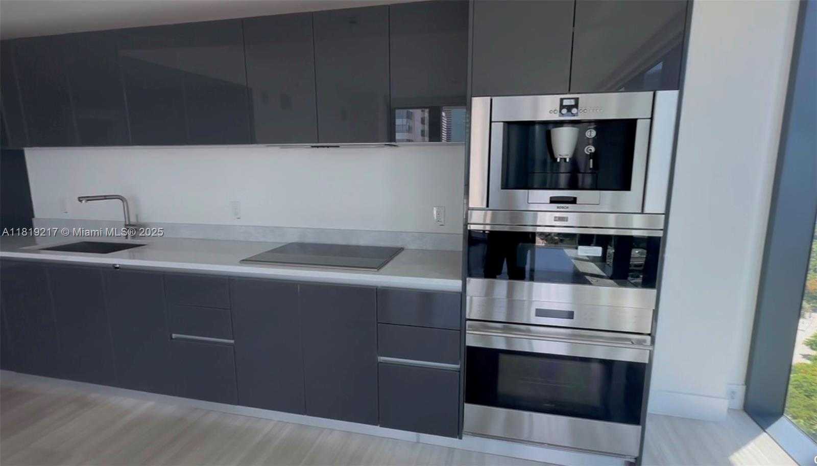 Small Image of 1451 BRICKELL AVE #2306, Miami Number 9