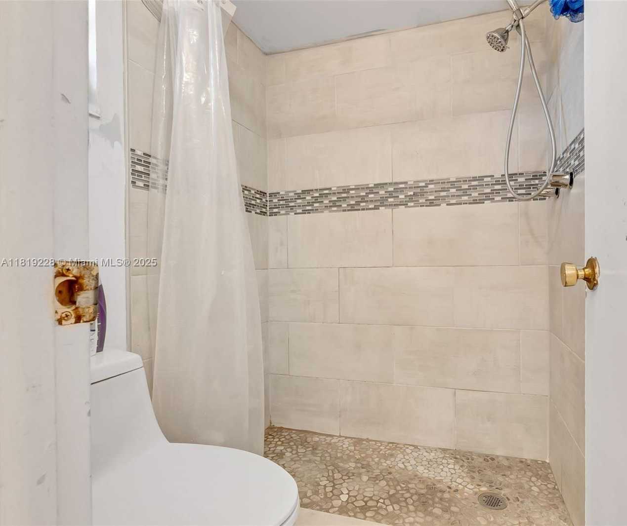 Small Image of 6855 WEST BROWARD BLVD #405, Plantation Number 12