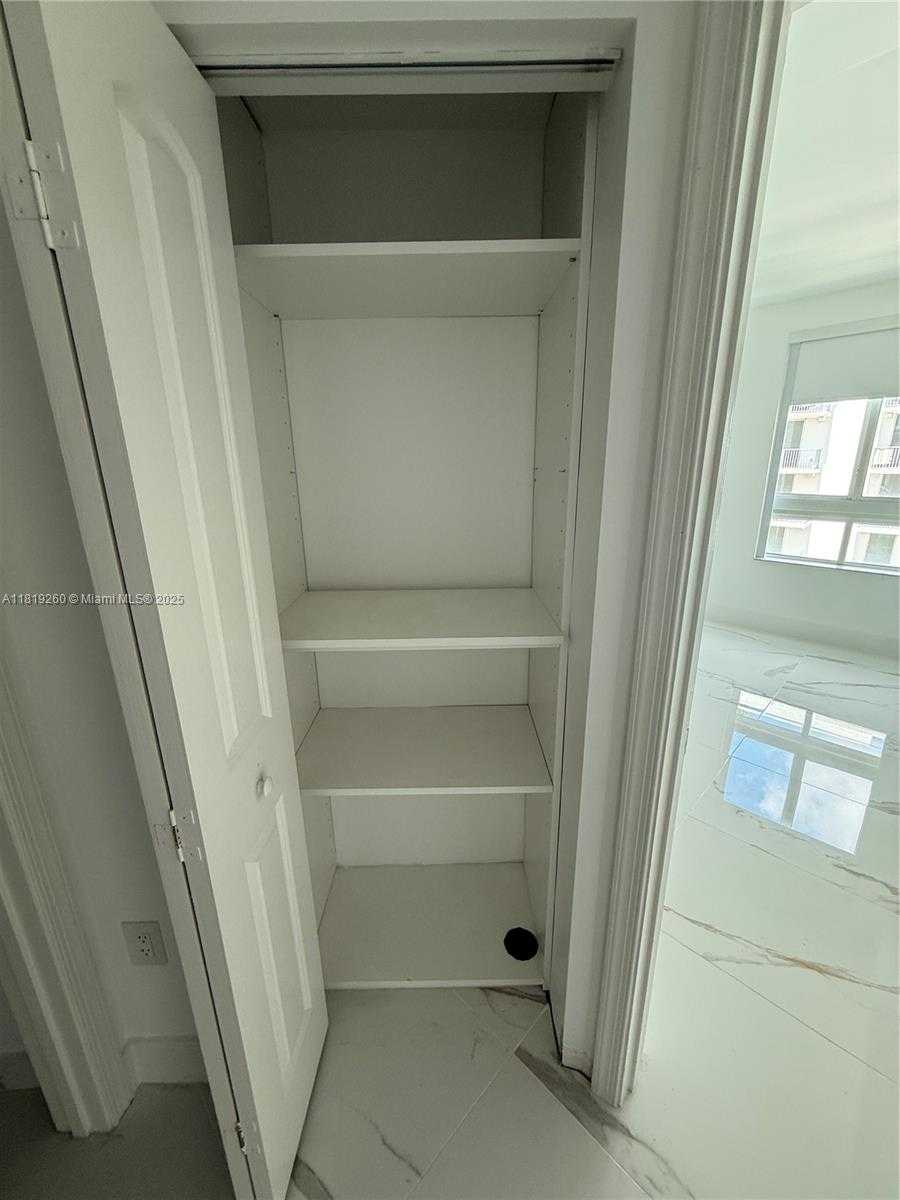 Small Image of 7350 SOUTH WEST 89TH ST #2011S, Miami Number 13