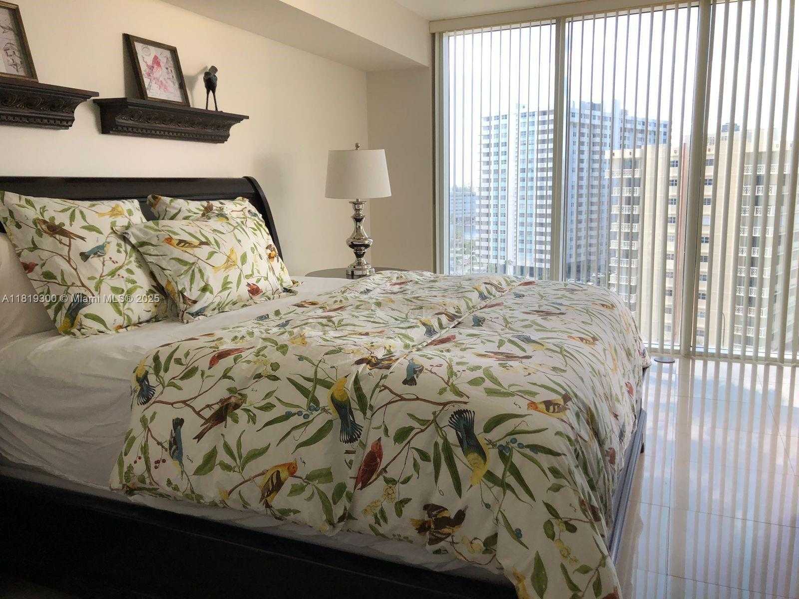 Small Image of 1800 SOUTH OCEAN DR #908, Hallandale Beach Number 9