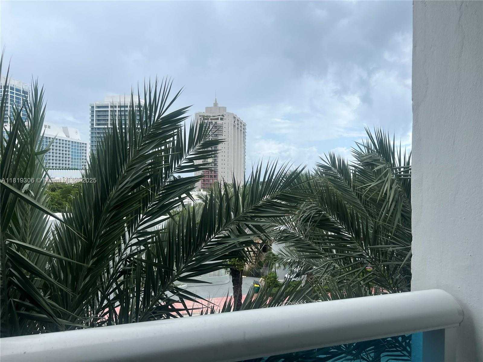 Small Image of 6770 INDIAN CREEK DR #6D, Miami Beach Number 18