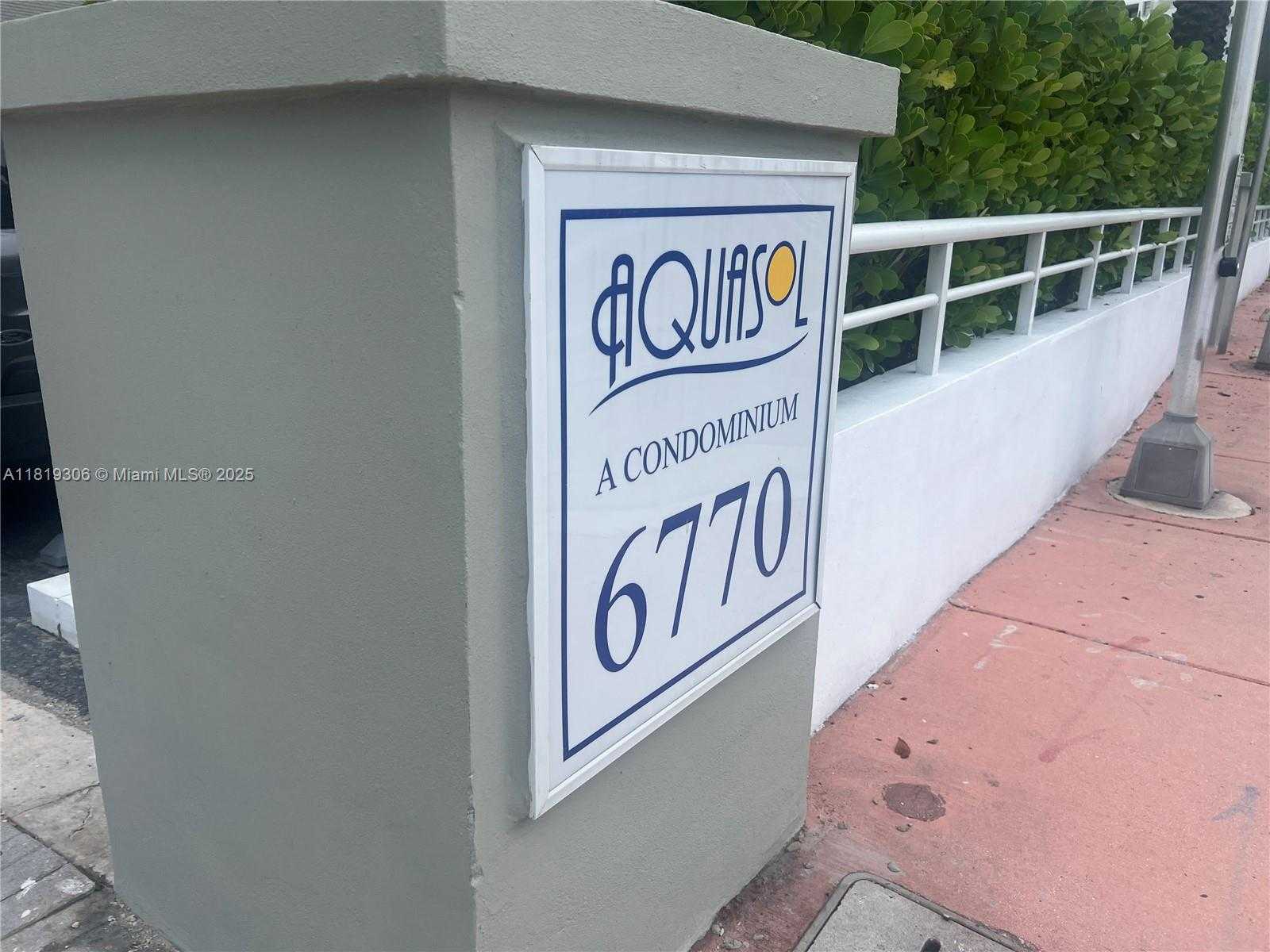 Small Image of 6770 INDIAN CREEK DR #6D, Miami Beach Number 5