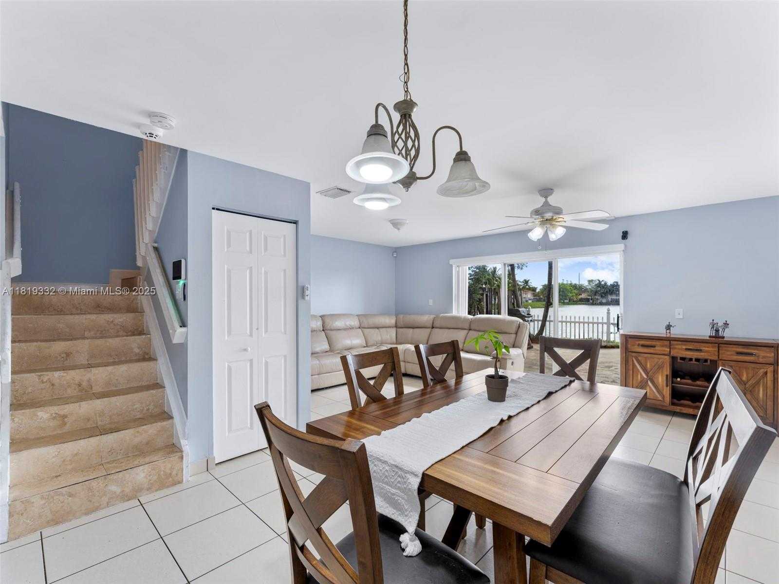 Small Image of 17337 SOUTH WEST 140TH CT, Miami Number 13