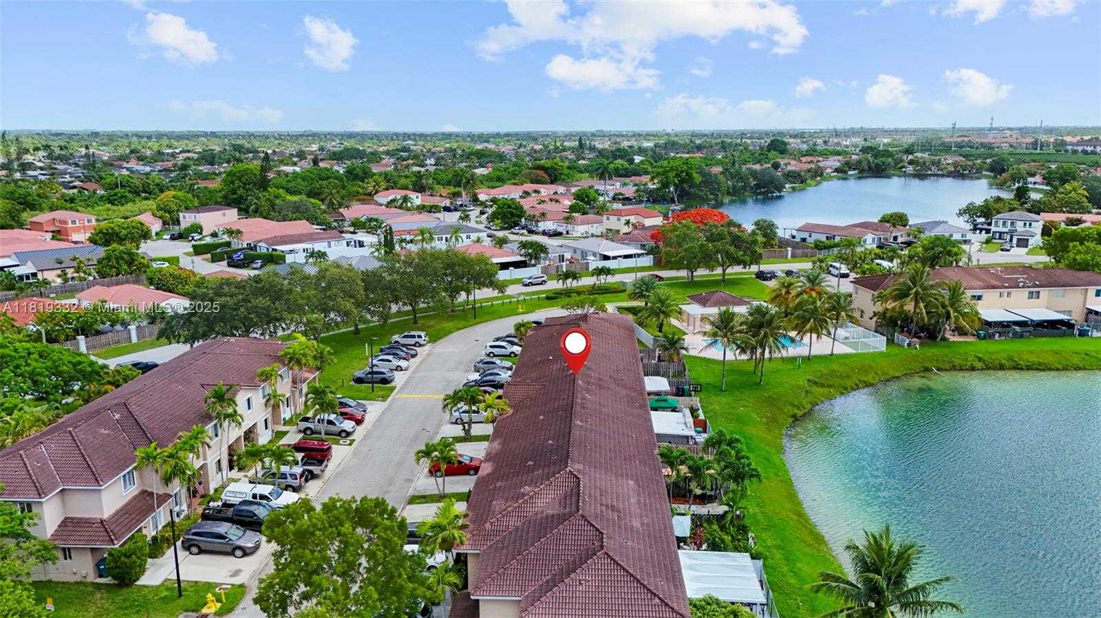 Small Image of 17337 SOUTH WEST 140TH CT, Miami Number 37