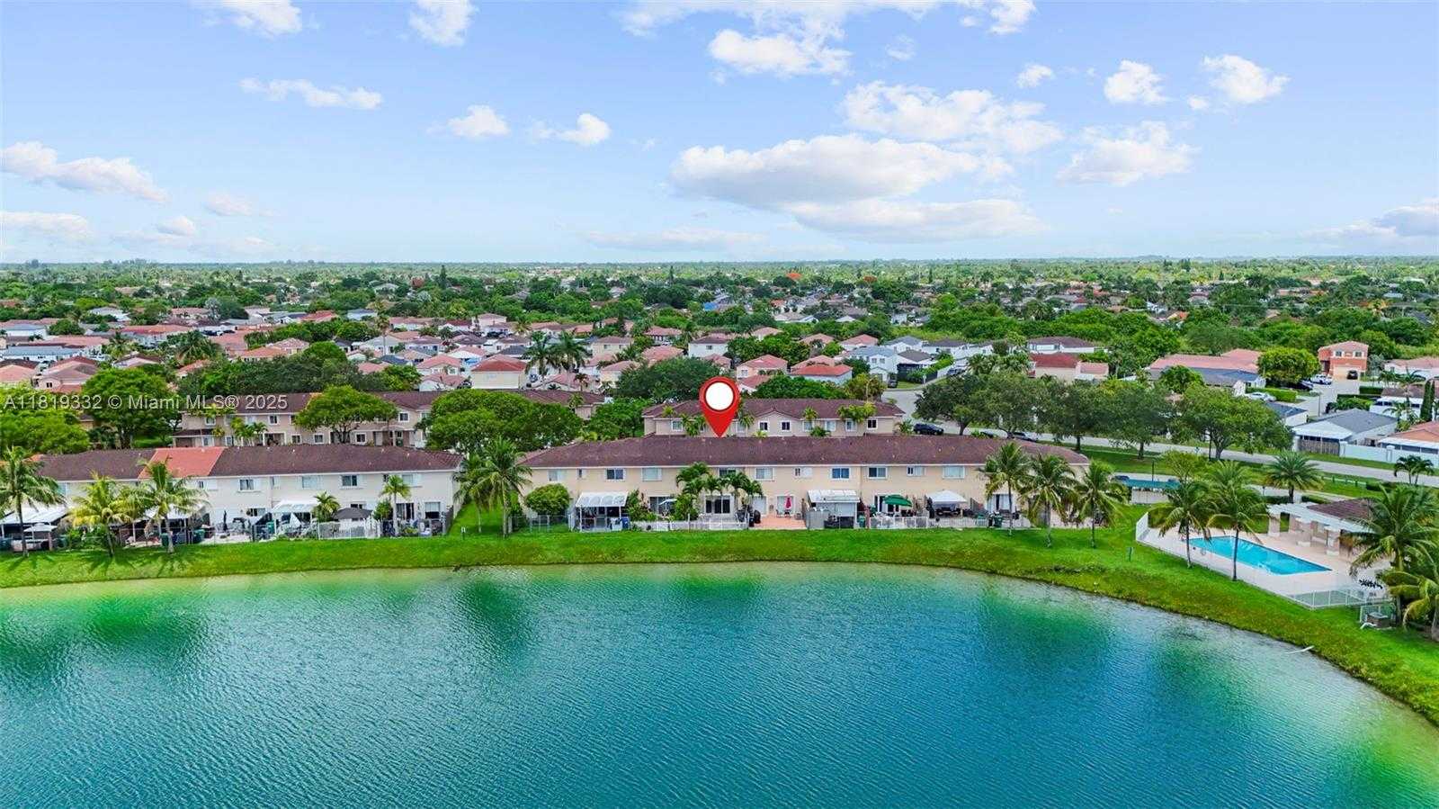 Small Image of 17337 SOUTH WEST 140TH CT, Miami Number 39