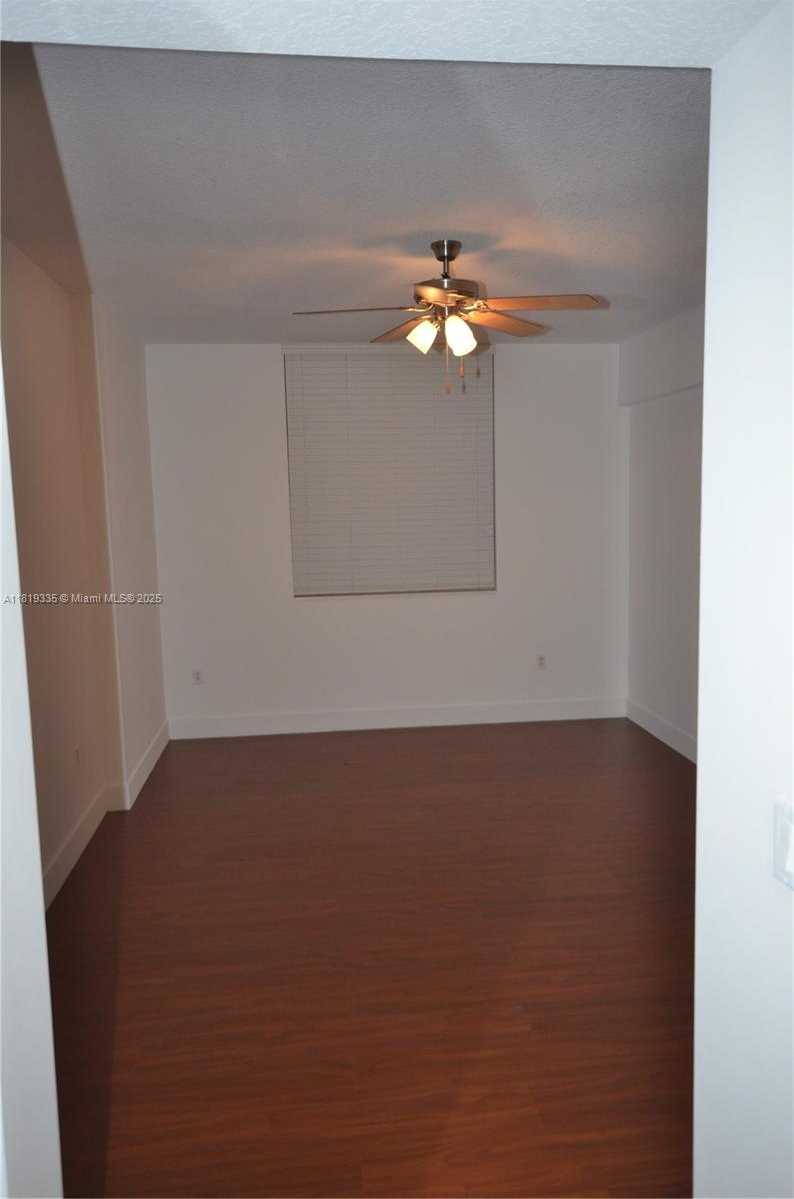 Small Image of 400 NORTH FEDERAL HWY #302S, Boynton Beach Number 23