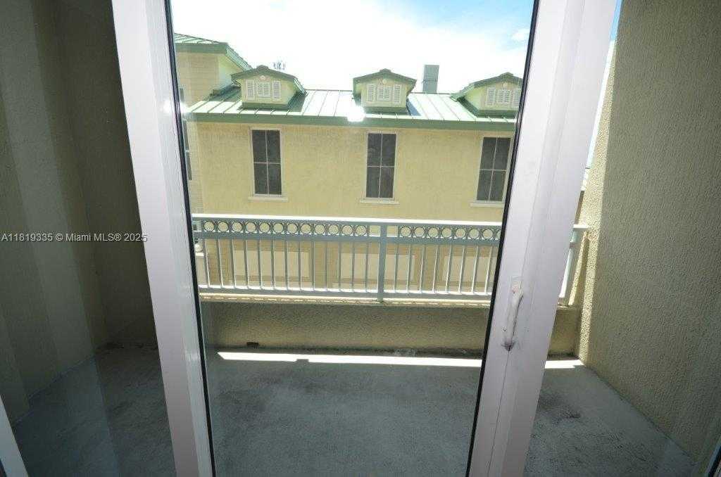 Small Image of 400 NORTH FEDERAL HWY #302S, Boynton Beach Number 33