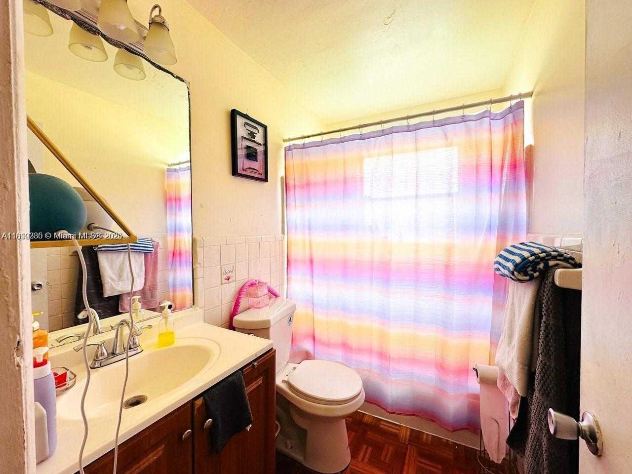 Small Image of 2420 JOHNSON ST #202, Hollywood Number 9
